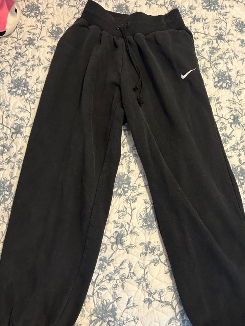Nike Women’s Black Fleece Jogger Pants